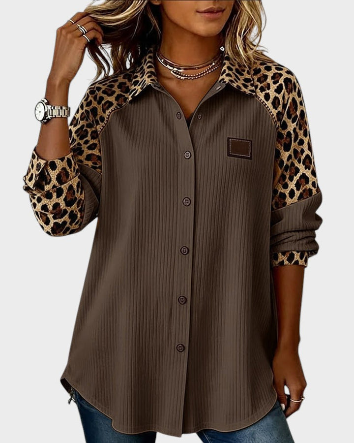 Juana™ | Camisa de botones con estampado leopardo